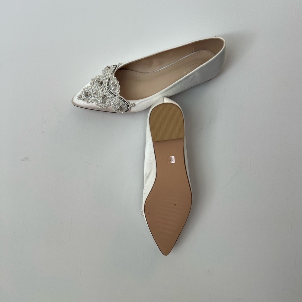 Kailee P. Elegant White Embellished Women's bridal Flats